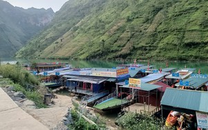 Đã thống nhất được phương án đưa khách ngắm cảnh hẻm Tu Sản, du lịch sông Nho Quế