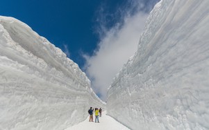 Cung đường tuyết độc đáo có một không hai tại Nhật Bản