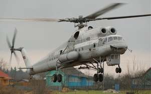 "Cần cẩu bay" độc đáo Mi -10