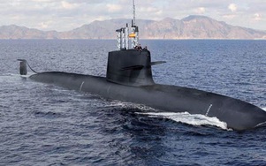 Tàu ngầm Tây Ban Nha gặp rủi ro lớn vì một lỗi khó tin