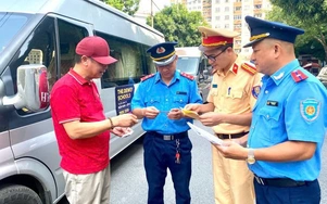 Hà Nội: Xử phạt hàng chục xe hợp đồng vi phạm đưa đón học sinh