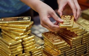 Ngành thuế kiến nghị bắt buộc mua bán vàng không dùng tiền mặt