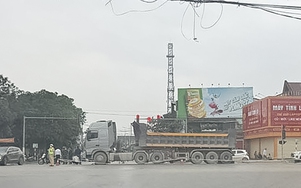 Nghệ An: Xe tải va chạm với xe đạp điện, cụ bà tử vong thương tâm