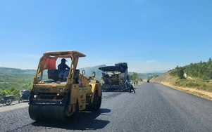 Nhà thầu mạnh hỗ trợ thi công phần việc chậm, đưa dự án cao tốc về đích sớm