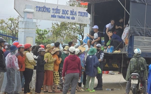 Thủ tướng chỉ đạo khẩn trương khắc phục hậu quả mưa lũ tại Nam Trung Bộ