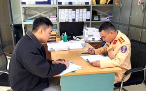 Tuyên Quang: Xử phạt tài xế lùi ô tô trên dốc Thẩm Mã 2,5 triệu đồng