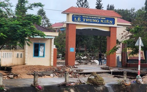 Báo Người Lao Động phát động chương trình “Triệu tập vở cho học sinh vùng bị thiên tai"