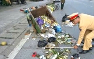 Hải Phòng: Nữ lao công tử vong thương tâm do va chạm xe tải khi đang làm việc