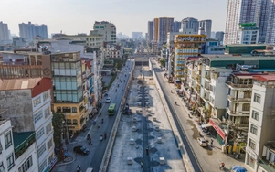 Hàng trăm công nhân tranh thủ từng giờ đua tiến độ thi công hầm chui Kim Đồng - Giải Phóng