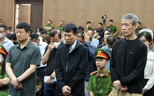 Vụ đánh bạc trăm triệu USD: Một cựu phó chủ tịch tỉnh bị đề nghị hơn 4 năm tù