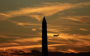 Mỹ yêu cầu cắt tới 10% số chuyến bay tại các sân bay lớn do chính phủ đóng cửa