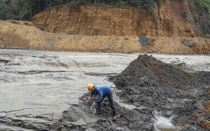 Công nghệ "biến" bùn thải thành tài nguyên