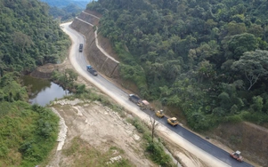 Tăng ca đẩy tiến độ dự án tuyến đường nối Lào Cai - Lai Châu
