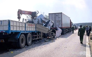 Tai nạn giao thông trên cao tốc Bùng - Vạn Ninh, hai người tử vong tại chỗ