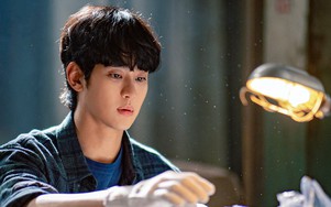 Kim Soo Hyun phải bồi thường bao nhiêu nếu Disney+ đâm đơn kiện?