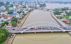 Cận cảnh kè sông uốn lượn bao bọc thành phố Biên Hòa hơn 300 năm tuổi