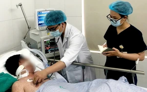 Giành giật sự sống cho người đàn ông mắc sởi biến chứng viêm cơ tim