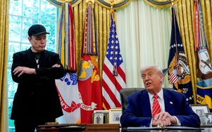 Mâu thuẫn với tỷ phú Musk, Tổng thống Trump dọa cắt hỗ trợ cho Tesla và SpaceX