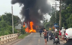 Bản tin TNGT 3/7: Hai xe đầu kéo bốc cháy dữ dội sau va chạm mạnh tại Đồng Nai