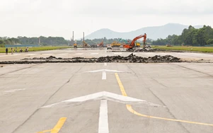 Dự án nâng cấp sân bay quốc tế Vinh: "3 ca, 4 kíp" ngay từ những ngày đầu