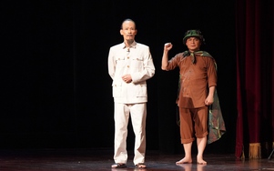 Nhà hát Kịch Việt Nam diễn miễn phí vở "Người đi dép cao su": Khán giả săn vé thế nào?