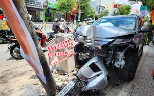 Bản tin TNGT 16/9: Ô tô mất lái tông loạt xe máy ở TP.HCM, 3 người bị thương