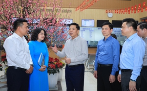 Bộ trưởng Trần Hồng Minh chỉ đạo phục vụ người dân đi lại an toàn và thuận tiện dịp Tết