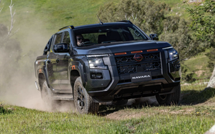 Nissan Navara hoàn toàn mới "mượn" nhiều thứ từ Triton