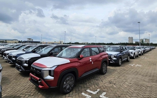 Loạt ô tô sắp ra mắt Việt Nam tháng cuối năm