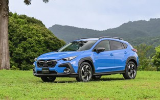 Nhiều mẫu xe giảm giá trăm triệu đồng trong tháng 10