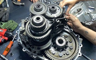 Những nguyên nhân gây hỏng hộp số ô tô