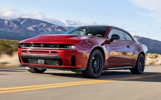 Xe cơ bắp Dodge Charger Sixpack gây tiếc nuối vì thiếu tiếng gầm động cơ