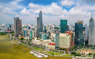 Bất động sản TP.HCM tăng trưởng trở lại nhưng rất thiếu nhà ở vừa túi tiền