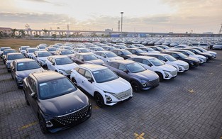 Xe Trung Quốc ồ ạt đổ bộ thị trường ô tô Việt