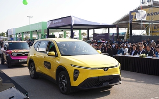 Từ Hyundai đến VinFast: Cơ hội và những thách thức
