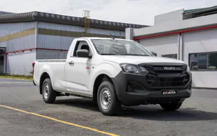 Isuzu ra mắt xe bán tải cabin đơn, giá dưới 500 triệu đồng