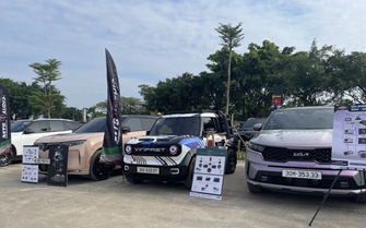 Chủ xe chi tiền tỷ để nâng cấp âm thanh ô tô