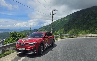 Chủ xe VF 8: “Đạp ga đã như siêu xe, chi phí nuôi xe quá rẻ”