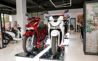 Doanh số xe máy Honda bất ngờ tăng mạnh