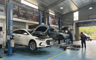 Nghỉ tết Dương lịch dài ngày, tự lái xe đi du lịch cần bảo dưỡng gì?