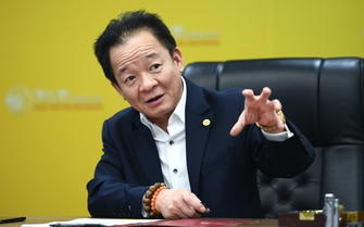 Khát vọng tạo giá trị bền vững từ năng lượng tái tạo của bầu Hiển