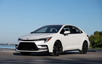 Top 10 mẫu sedan tiết kiệm nhiên liệu nhất năm 2025