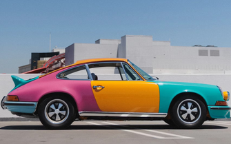 Porsche 2.7 RS trẻ trung với gam màu rực rỡ