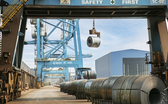 Đề xuất nhiều dự án điện mặt trời quy mô lớn tại Dung Quất