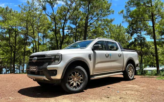 Ford Ranger trở lại ngôi vương phân khúc bán tải