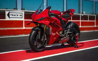 Ducati Panigale V4 2027 có giá từ 723 triệu đồng