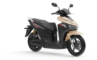 Xe máy điện VinFast Viper hút khách hàng trẻ