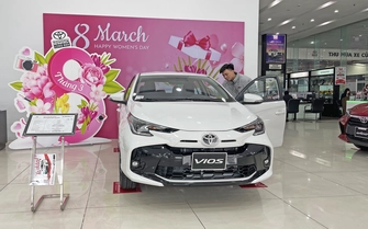 Áp lực xả ô tô tồn kho sau Tết