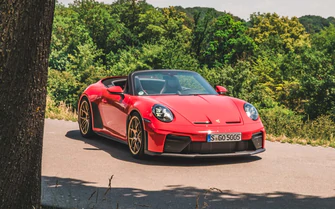 Porsche 911 GT3 lần đầu có mui trần điện