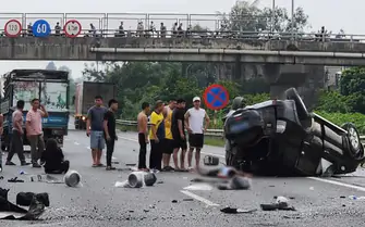 Chạy xe để lốp quá mòn, nguy hiểm thế nào?